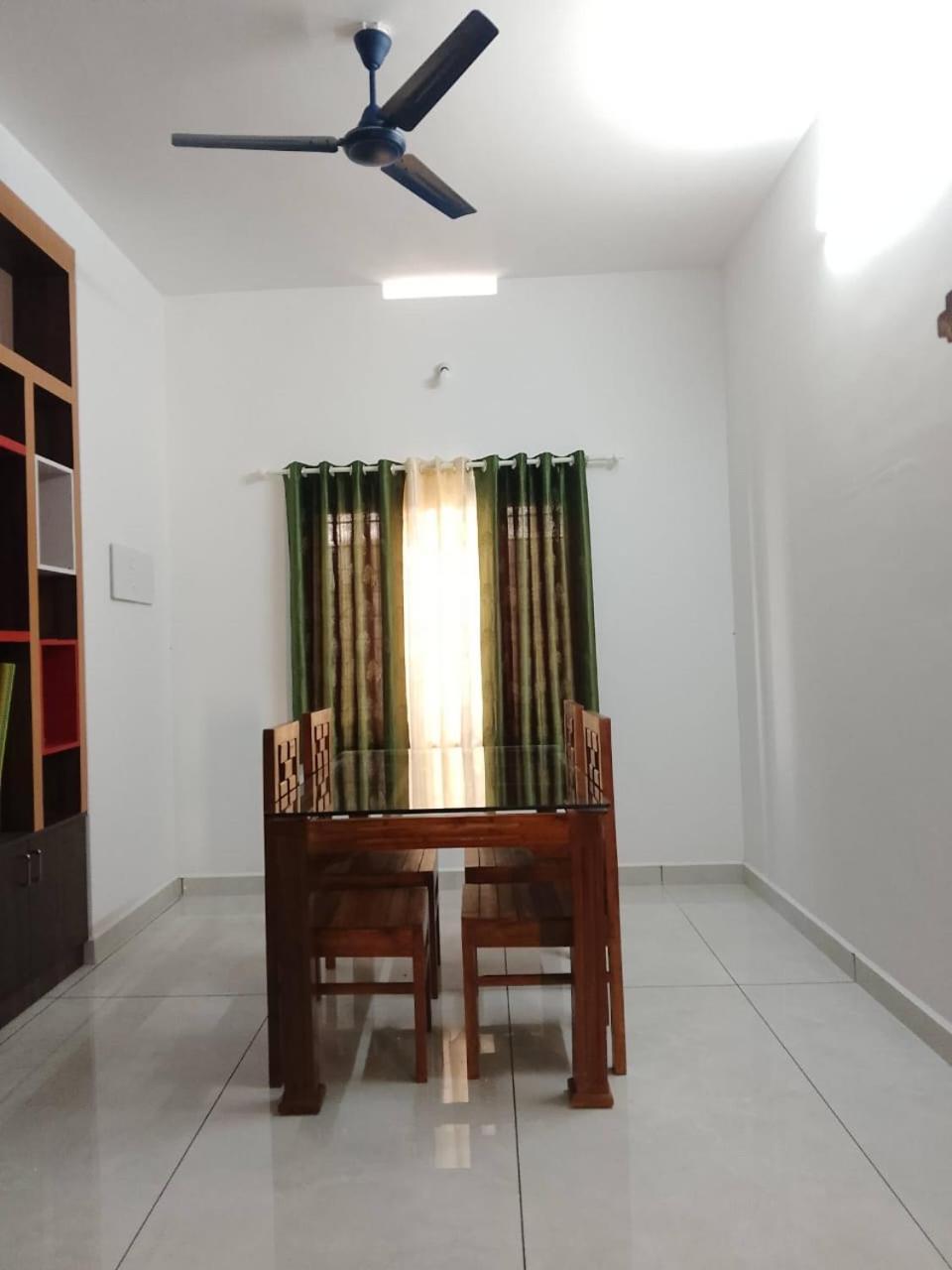 טקאדי Ashvis Cottage מראה חיצוני תמונה