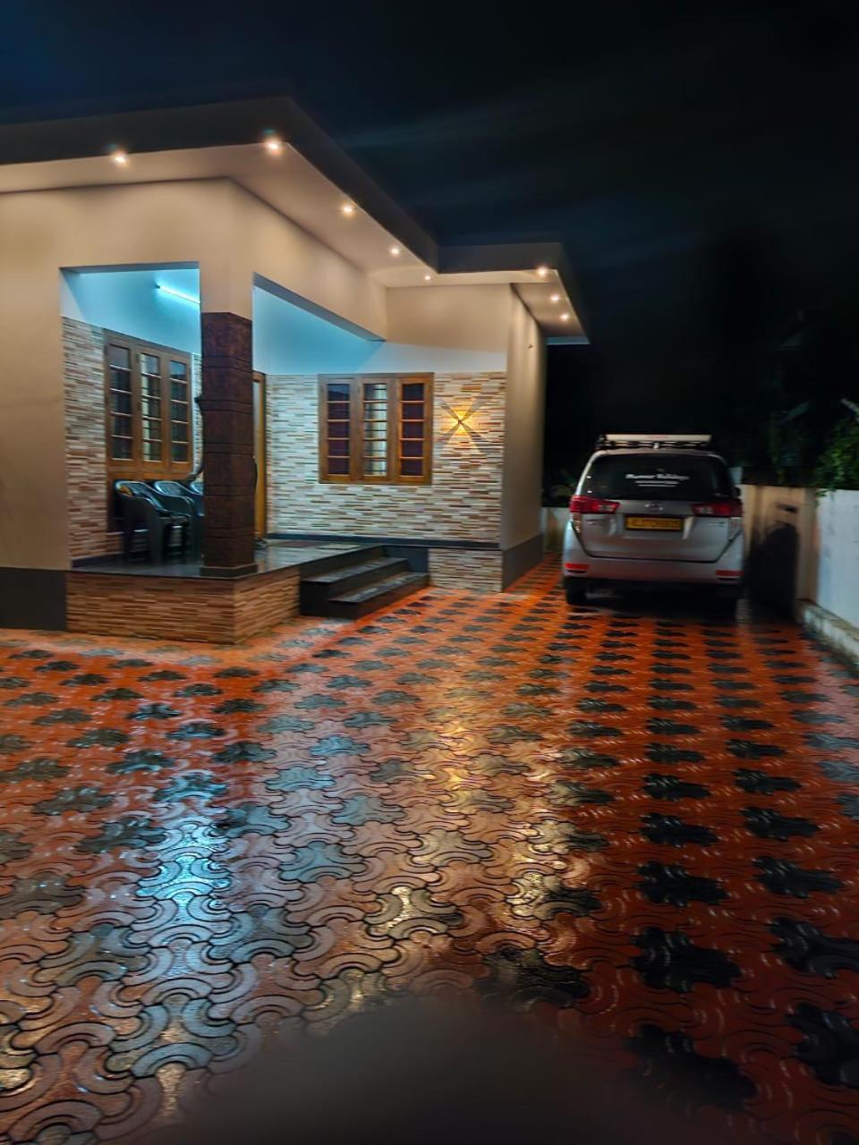 טקאדי Ashvis Cottage מראה חיצוני תמונה